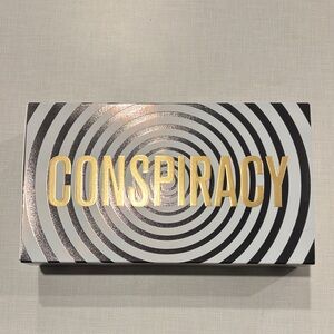Jeffrey Star Conspiracy Eyeshadow Palette